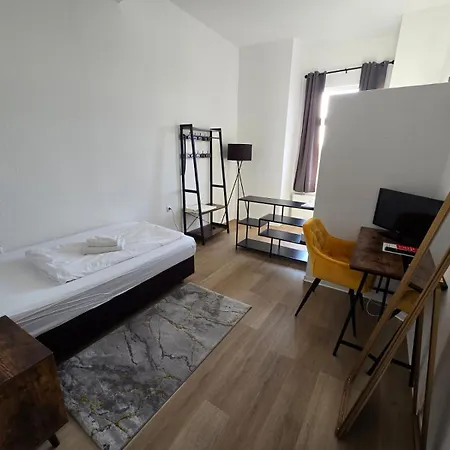 Kronprinz Hotel 2*